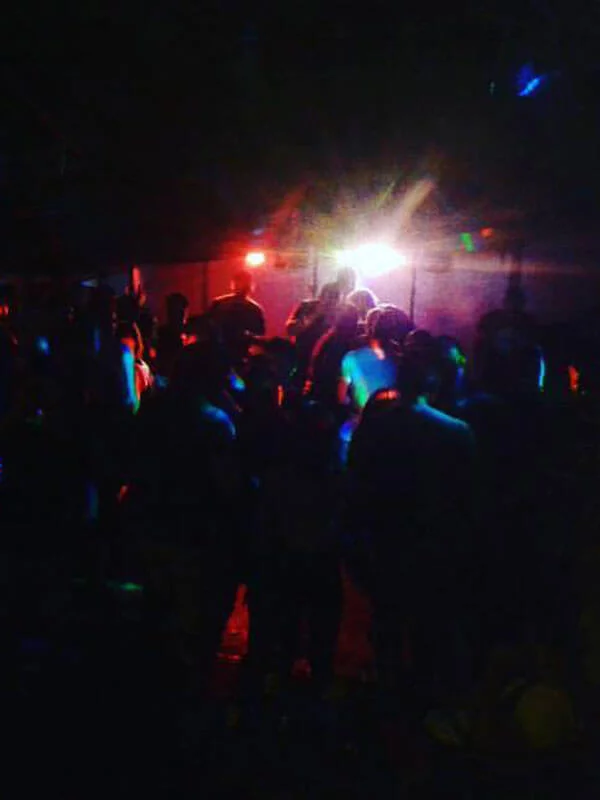 puerto-limon-tsunami-party